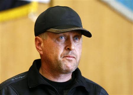 Commander of the Slaviansk self-defence battalion Vyacheslav Ponomaryov addresses the media at the mayor's office in Slaviansk in this April 14, 2014 file photo. REUTERS/Gleb Garanich/Files