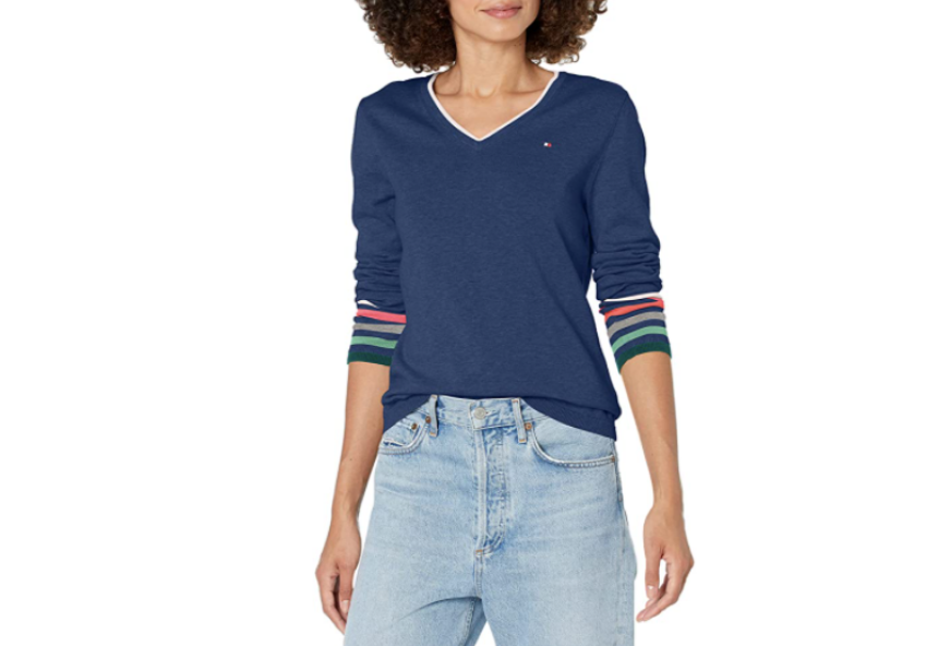 This sweater looks great with jeans. (Photo: Amazon)