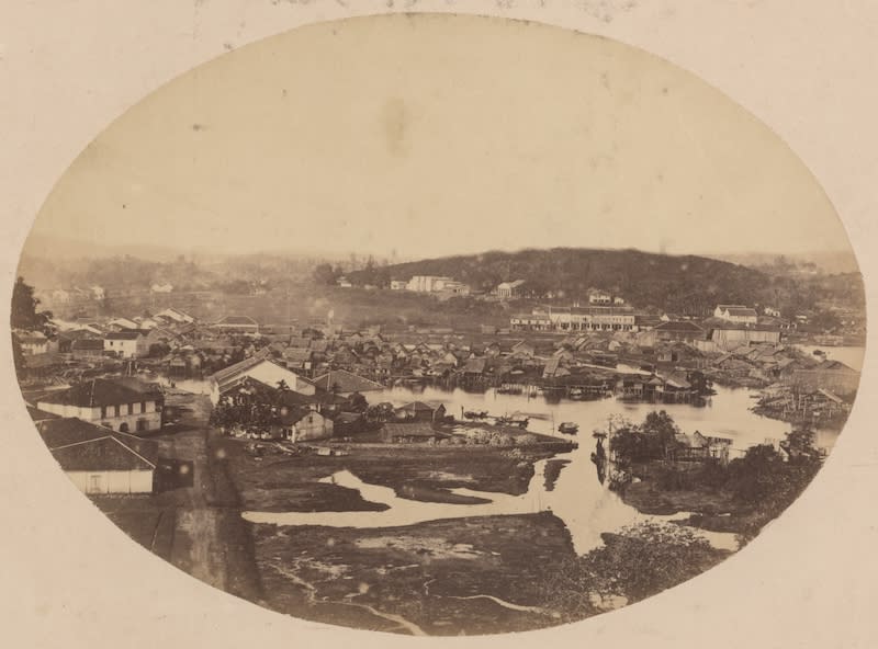 This 1863 photograph shows a view of the Singapore River taken from Fort Canning Hill. Kampong Saigon can be seen in the middle of the photograph. In the distance can be seen Pearl’s Hill with the hospital already built. (From the Lee Kip Lin Collection. All rights reserved. Lee Kip Lin and National Library Board, Singapore 2009.)