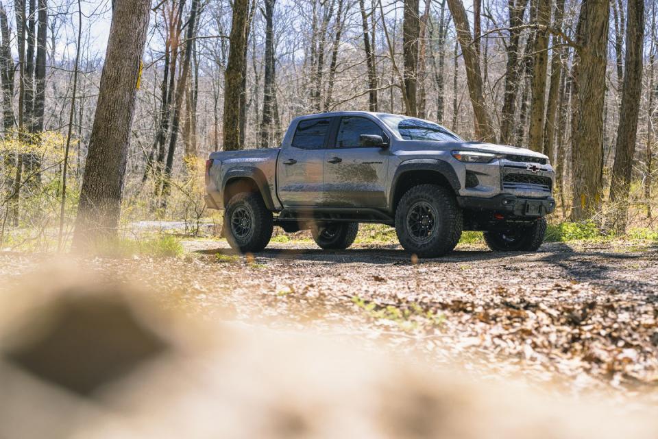 2024 chevrolet colorado zr2 bison