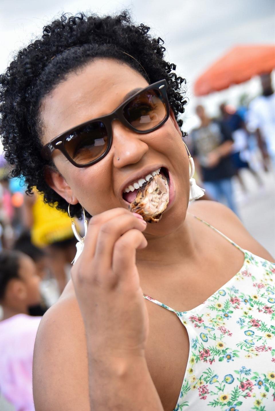 Rain or shine eats, juicy burgers + Jamaican jerk flavors