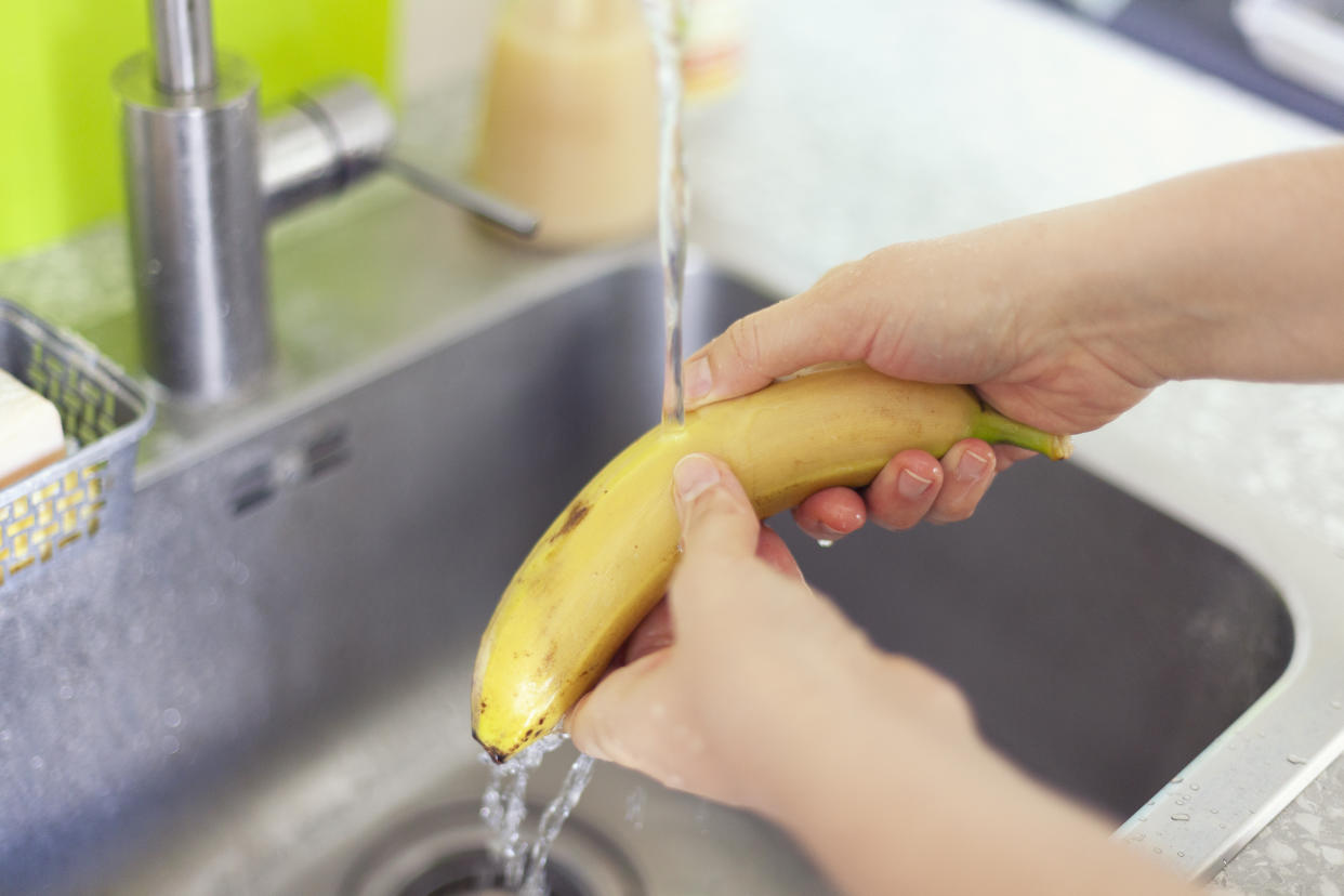 Washing your bananas could help to banish fruit flies from your home. (Getty Images)