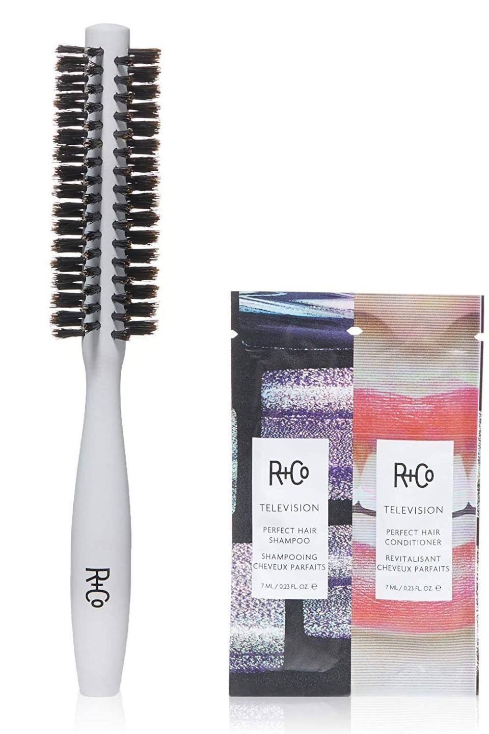 9) R+Co Round Brush 1