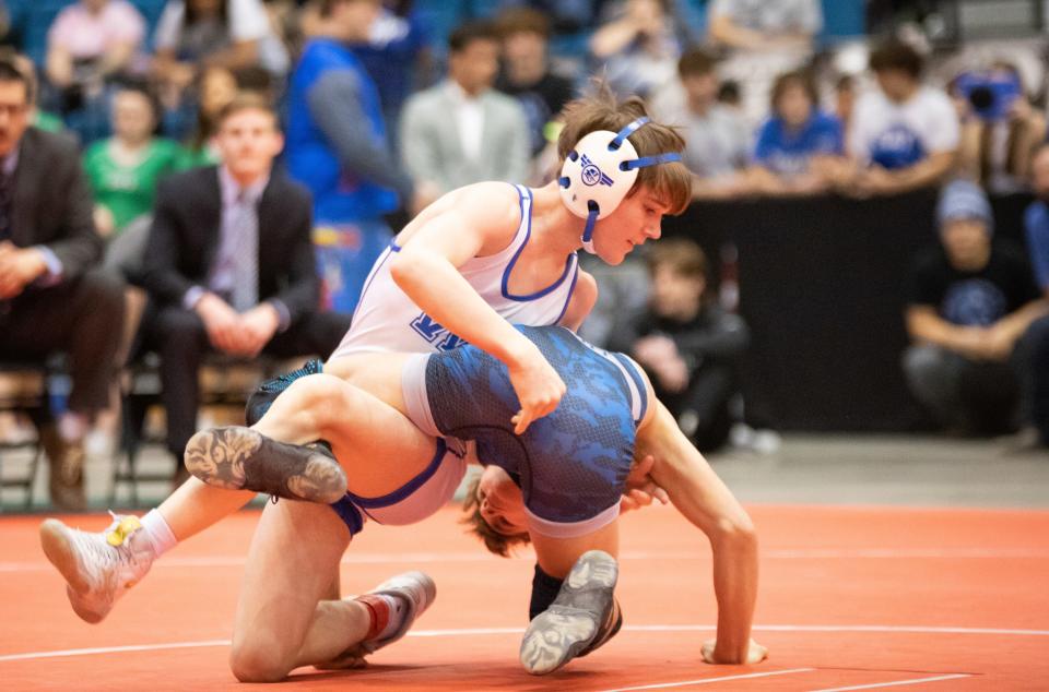 Washburn Rural's Easton Broxterman won a regional title to qualify for state. Broxterman finished second last year.