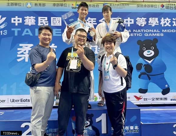 南市柔道選手於全中運表現亮眼，並將代表台灣出征克拉術亞洲錦標賽。（記者李嘉祥攝）
