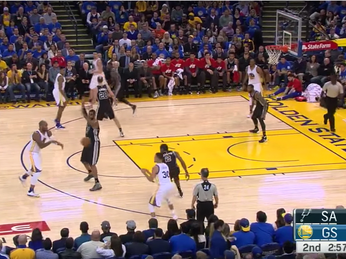 Stephen Curry Showed In One Play How Dangerous Hes Become — And He Did It Against The Nbas