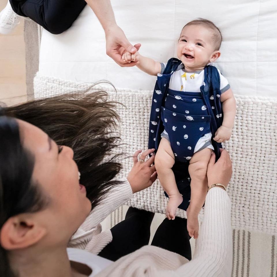 Happiest Baby Sleepea Swaddle