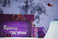 Brita Sigourney of the U.S. competes during the women's freestyle skiing halfpipe qualification round at the 2014 Sochi Winter Olympic Games in Rosa Khutor February 20, 2014. REUTERS/Mike Blake (RUSSIA - Tags: SPORT SKIING OLYMPICS)