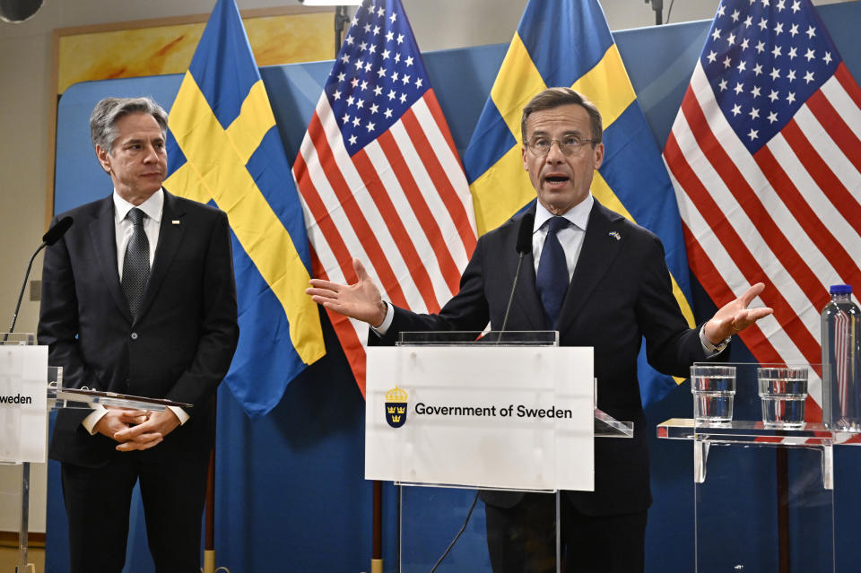 US Secretary of State Antony Blinken, left, and Sweden's Prime Minister Ulf Kristersson speak during a press meeting in Lulea, Sweden, Tuesday May 30, 2023. (Jonas Ekströmer/TT News Agency via AP)