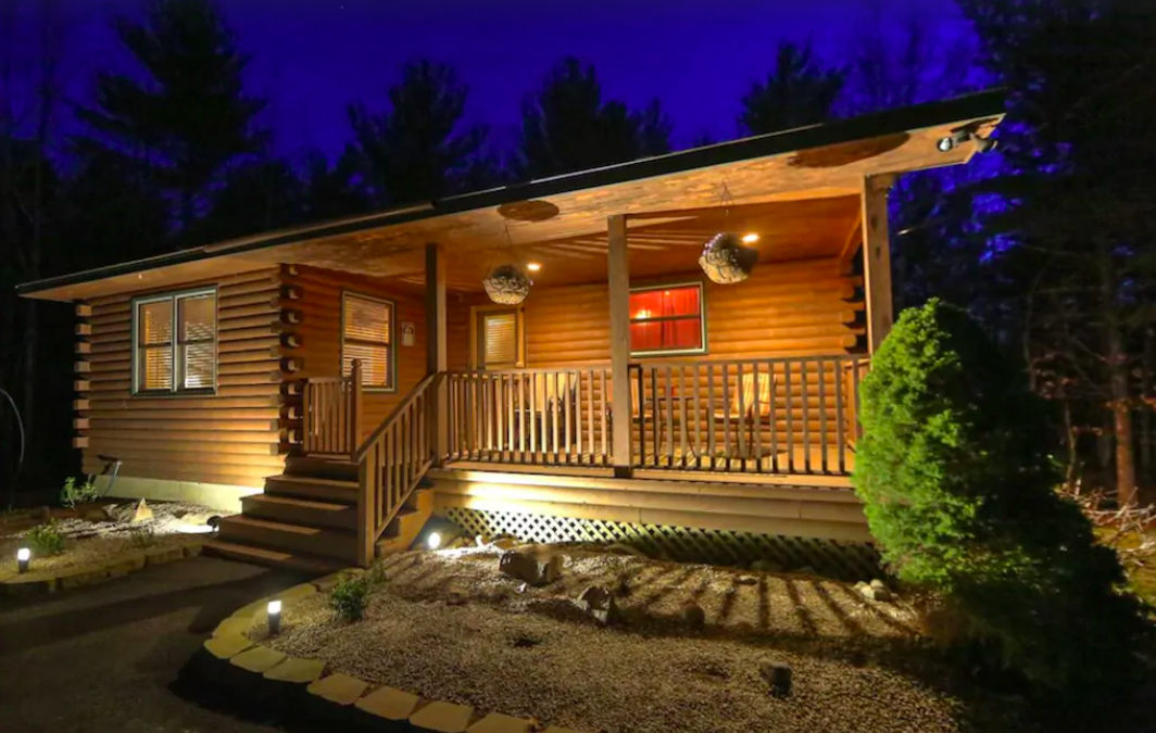 Bar Harbor Log Cabin