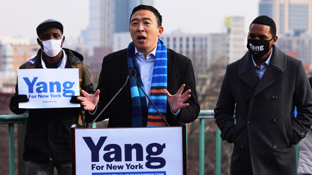 Is Andrew Yang the Doomer Candidate? (And What's a Doomer?)