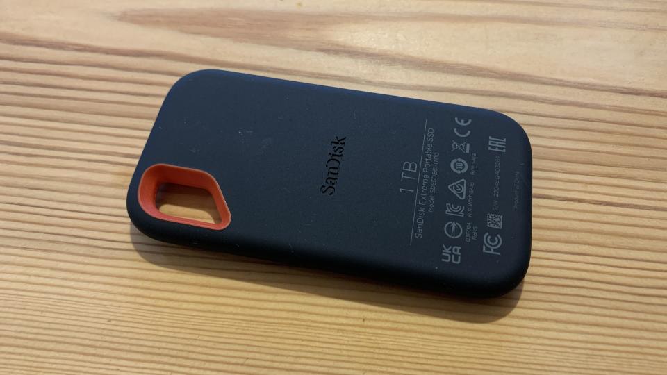 Sandisk Extreme Portable SSD V2 on a wooden table