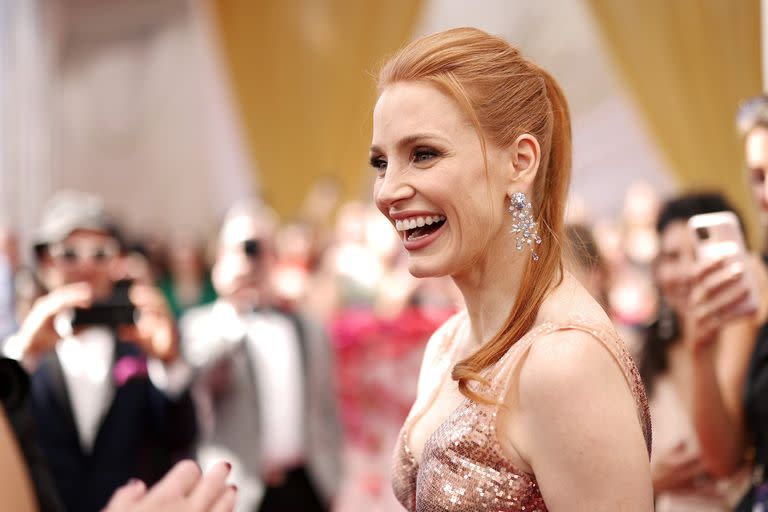 Jessica Chastain en los últimos premios Oscar, en los que alzó su estatuilla dorada