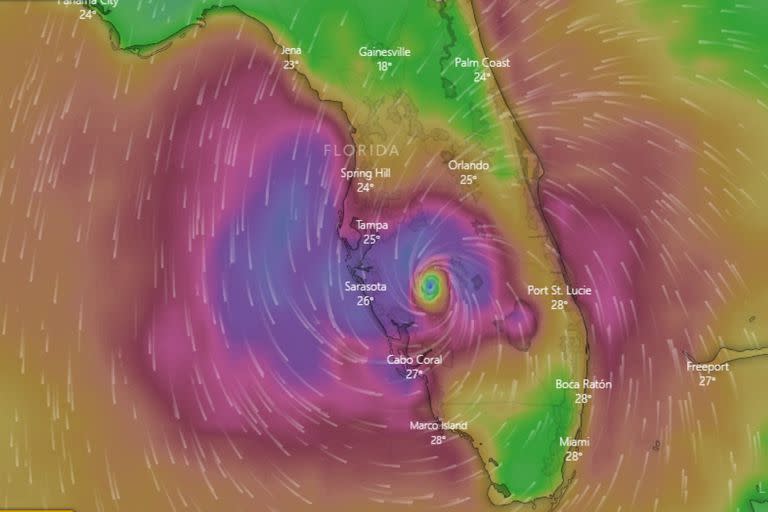 El huracán Ian avanza ya sobre Florida