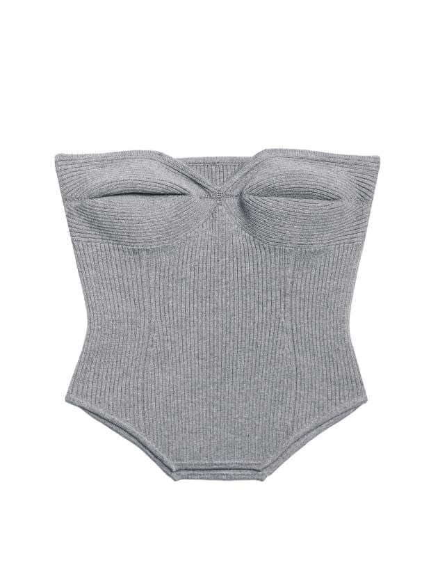 <p>Fleur du Mal Strapless Knit Corset Top, $325, <a href="https://rstyle.me/+OlyYtcPYGVqNDWmKmvlhxA" rel="nofollow noopener" target="_blank" data-ylk="slk:available here;elm:context_link;itc:0;sec:content-canvas" class="link ">available here</a> (sizes XS-L). </p>