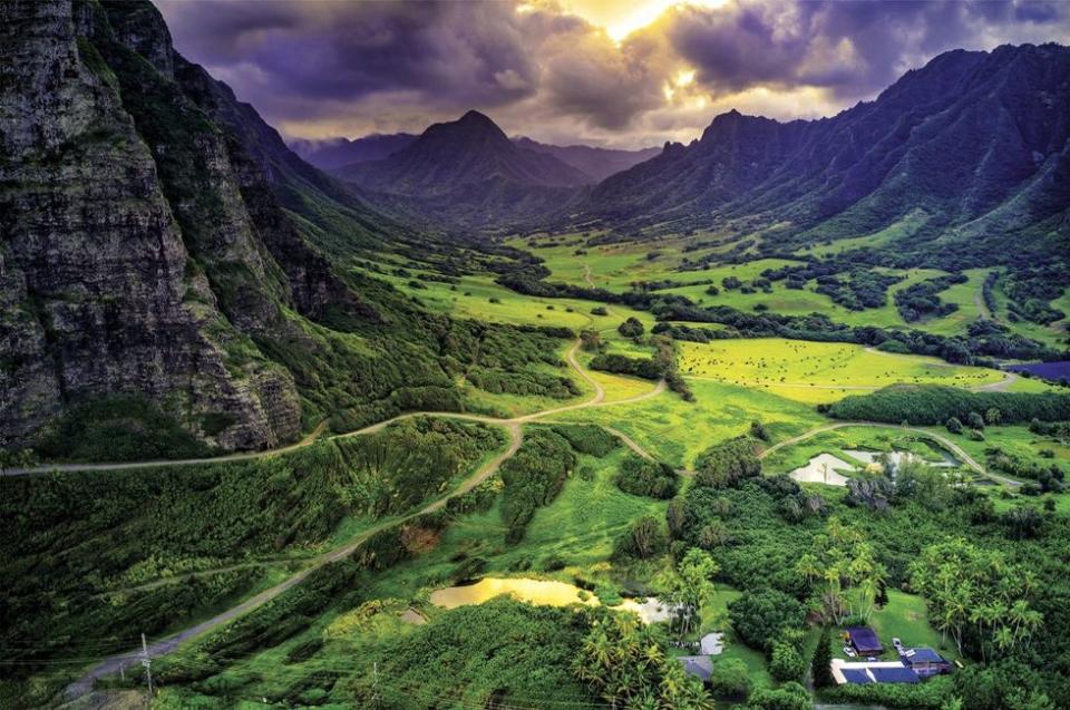 Kualoa Ranch's Kaaawa Valley