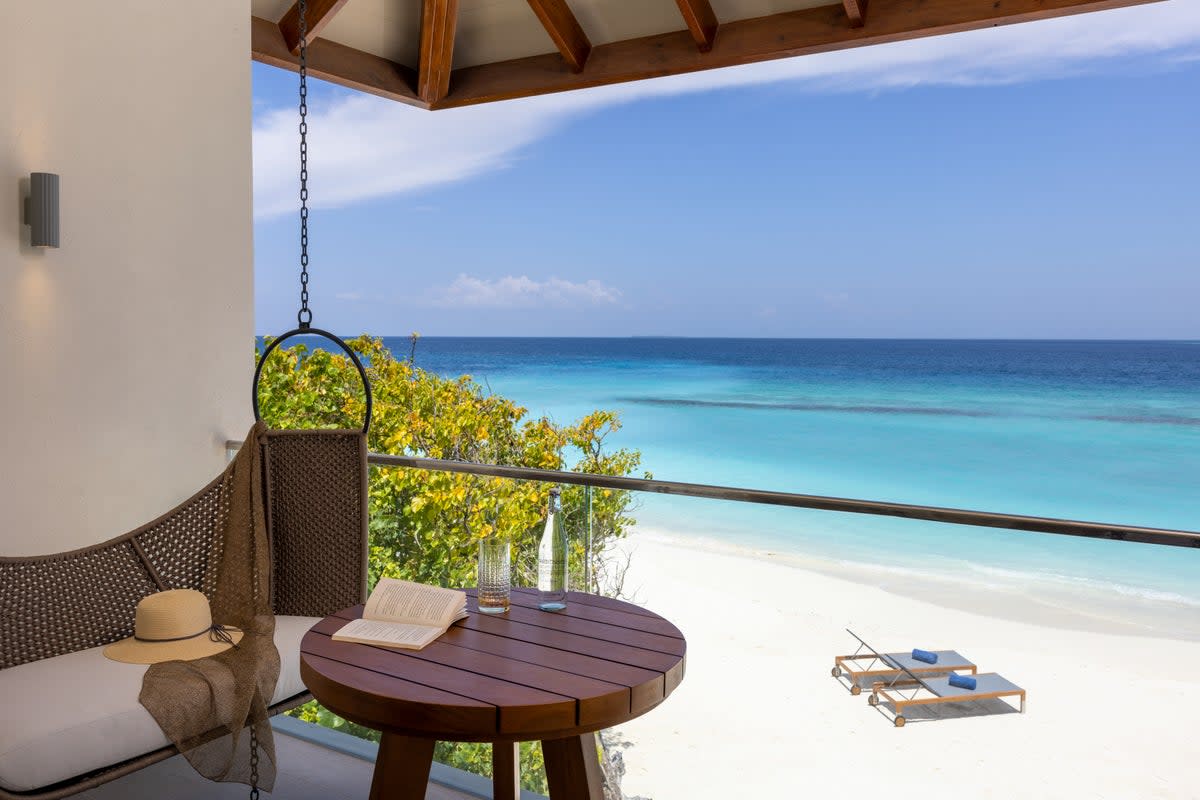  (Avani+ Fares Maldives Resort)