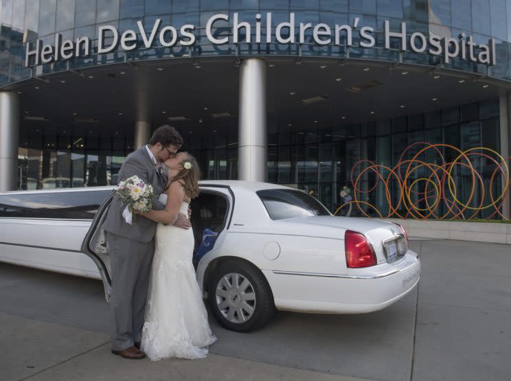 The happy couple outside of the hospital. (Photo: Chris Clark, Spectrum Health Beat)