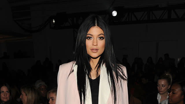 Kylie Jenner Defends Fried Chicken Snapchat