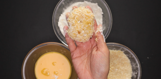 Coat the croquettes with corn flour, egg wash and panko