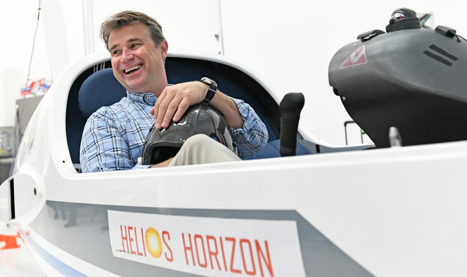Sarasota resident Miguel Iturmendi, a test pilot and engineer who already holds world records for the fastest and highest-flying glider, will attempt to set a world record for the highest altitude electric flight with his experimental Helios Horizon aircraft.