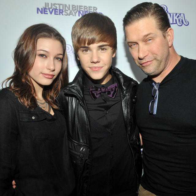 Hailey Baldwin With Justin Bieber at Joan's on Third November 3