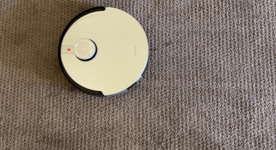 Ecovacs-Deebot-X1-Omni