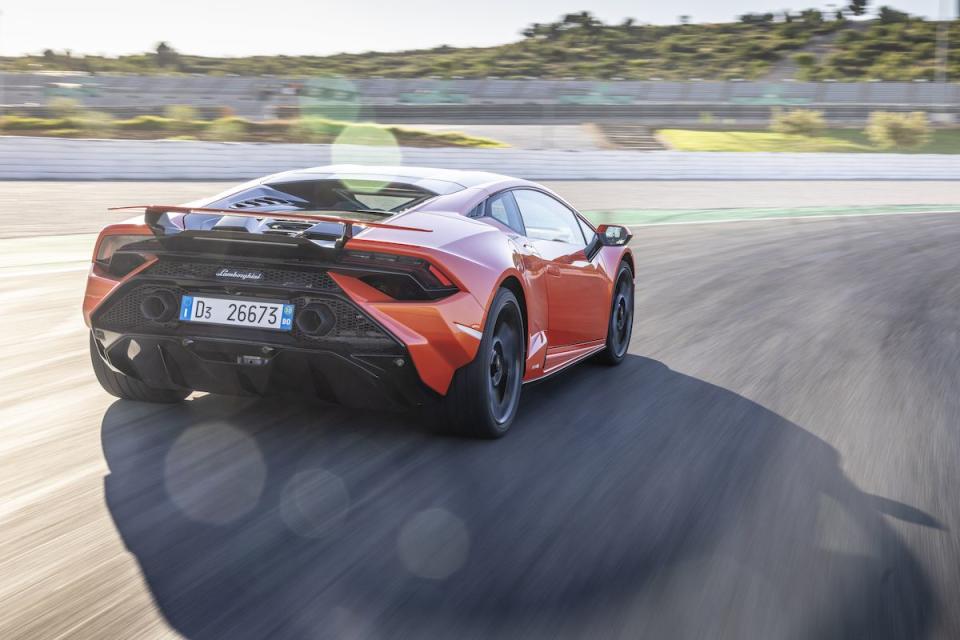 2023 Lamborghini Huracán Tecnica - Photos From Every Angle