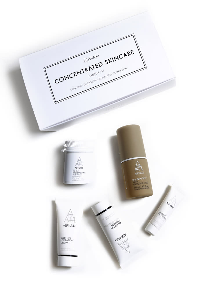 <p>If your mum is a sucker for travel-sized beauty products, she’ll love this Alpha- Ha sampler pack. Photo: Supplied </p>