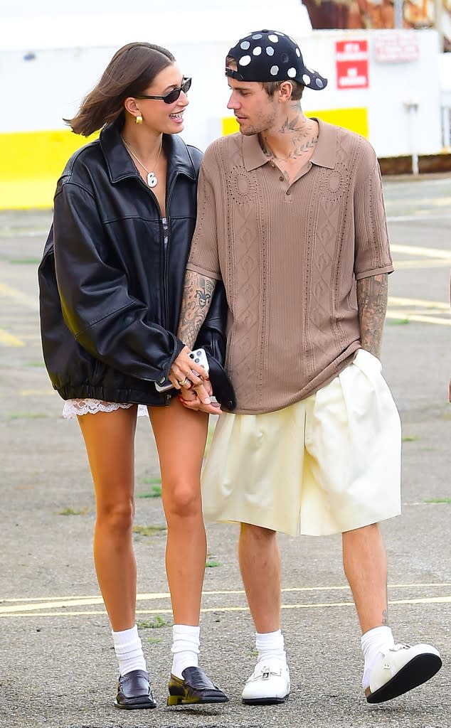 <p>Hailey Becomes a Bieber</p>