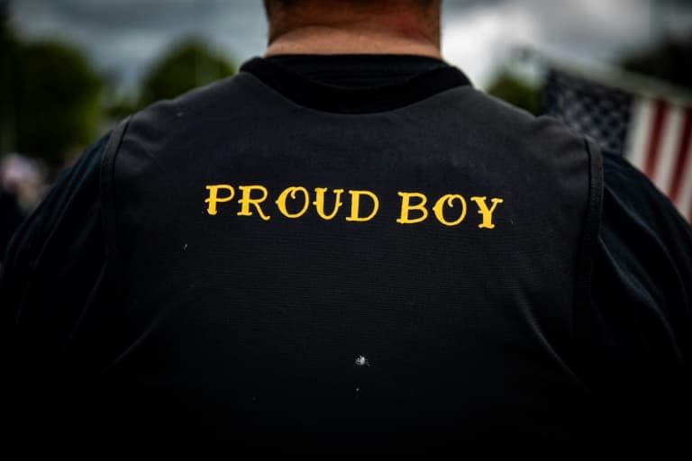 Un militant des Proud Boys à Portland (Oregon) le 26 septembre 2020
 - Maranie R. STAAB © 2019 AFP