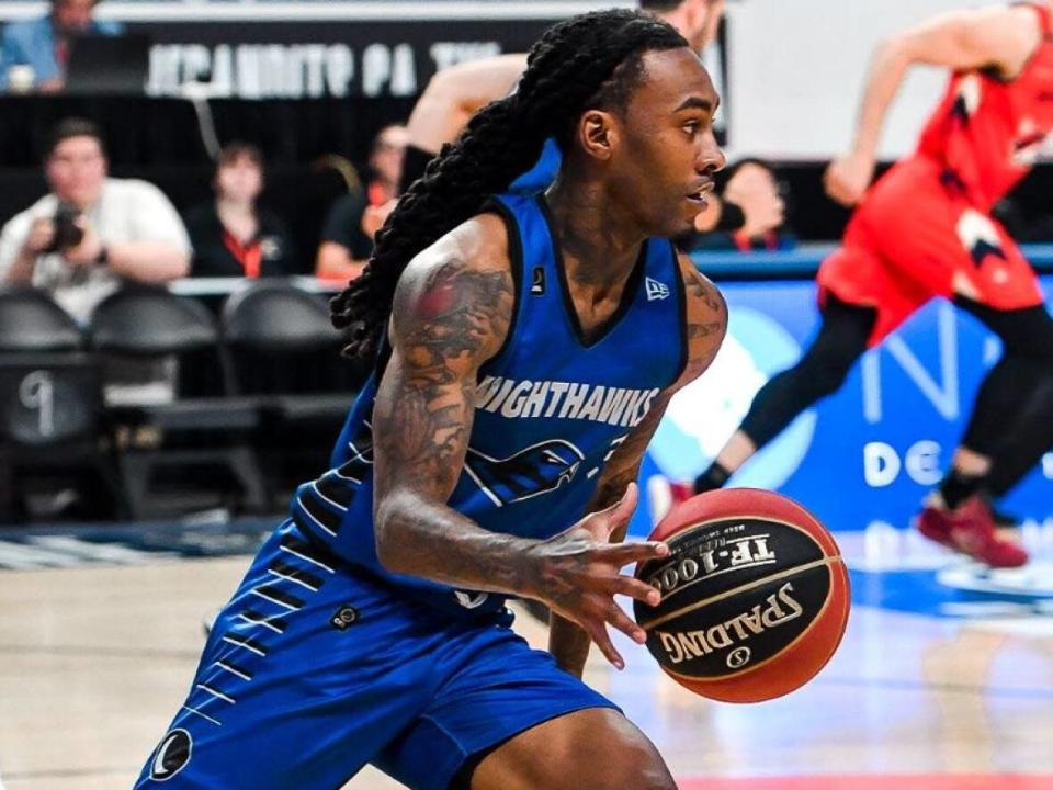 The Guelph Nighthawks edged host Fraser Valley Bandits 87-79 on Friday to extend the home side's losing streak to three games in CEBL action. (@GNighthawks/Twitter - image credit)