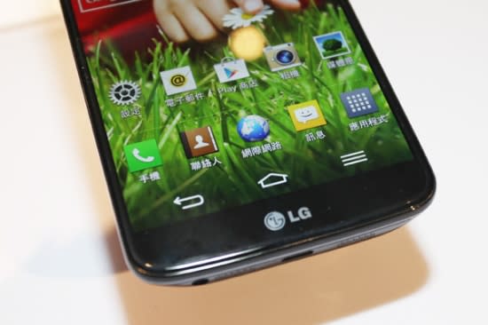 LG G2 機身照片