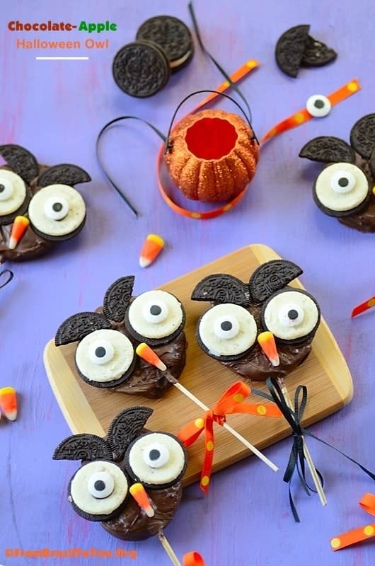 <p>Easy and Delish</p><p>Name something cuter for Halloween than a batch of chocolate apples made to look like big-eyed owls. Mostly all that you need is sliced apples, melted chocolate, Oreos, and candies to decorate. </p><p><strong>Get the recipe: <a href="https://www.easyanddelish.com/cute-chocolate-apple-halloween-owl/" rel="nofollow noopener" target="_blank" data-ylk="slk:Cute Chocolate Halloween Apple Owls;elm:context_link;itc:0;sec:content-canvas" class="link ">Cute Chocolate Halloween Apple Owls</a></strong></p>