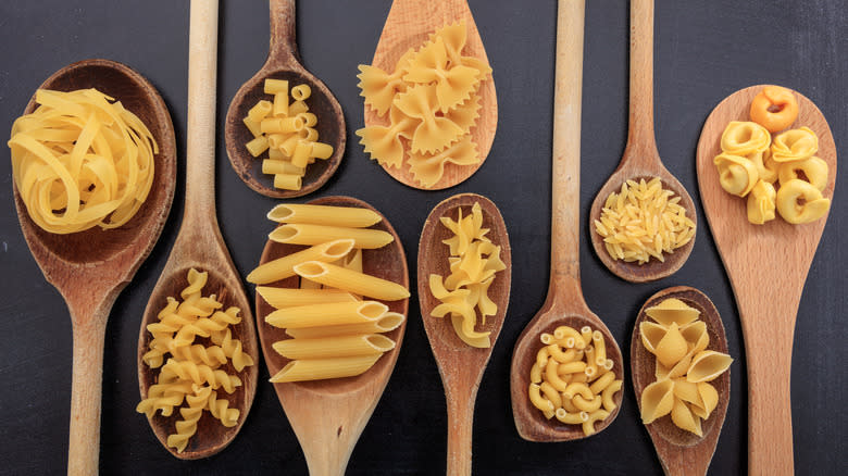 types of pasta on spoons