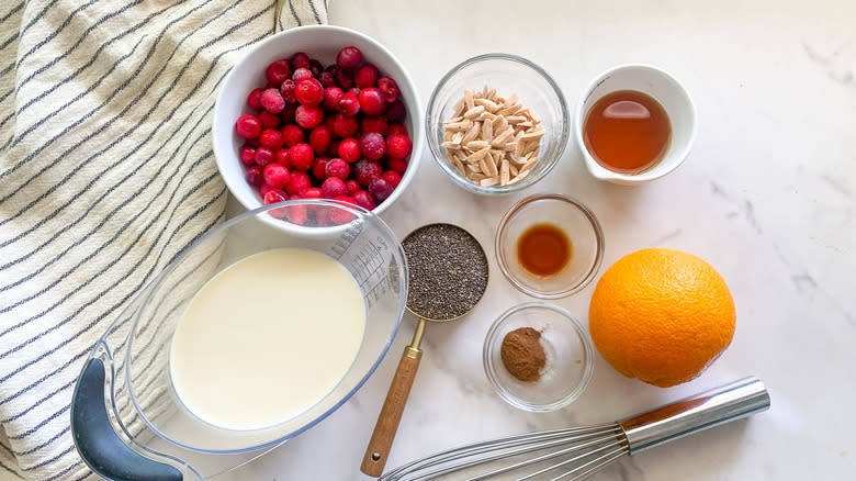 cranberry chia pudding recipe ingredients