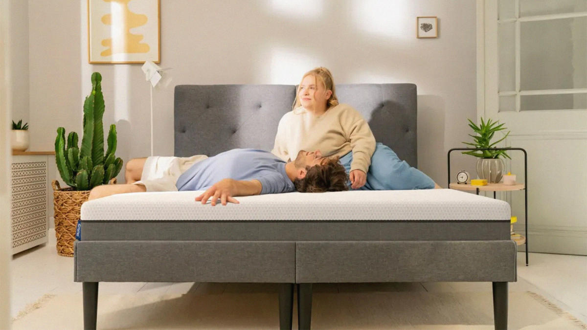 Emma NextGen Premium vs Luxe Cooling: which hybrid mattress should you buy?