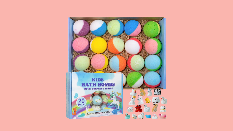 Fun white elephant gifts: Kids bath bombs