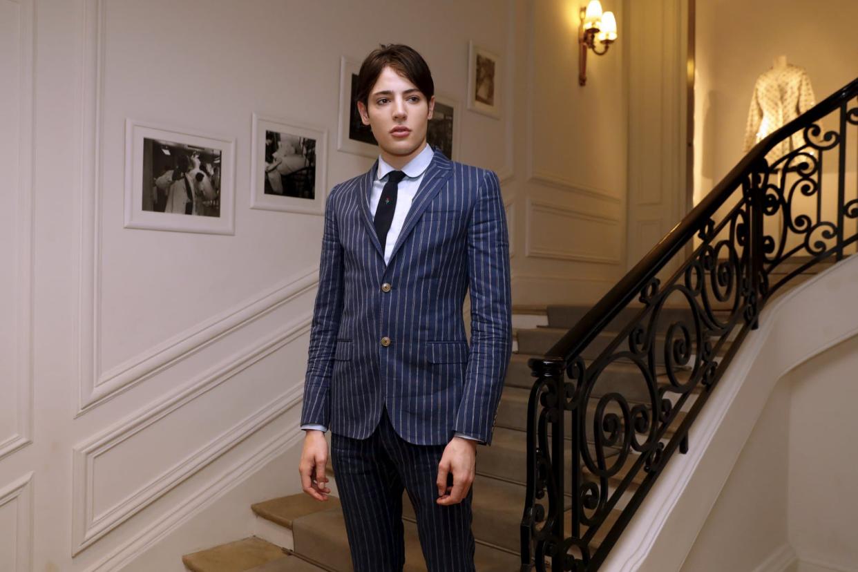 Harry Brant à Paris en juillet 2016 - PATRICK KOVARIK / AFP