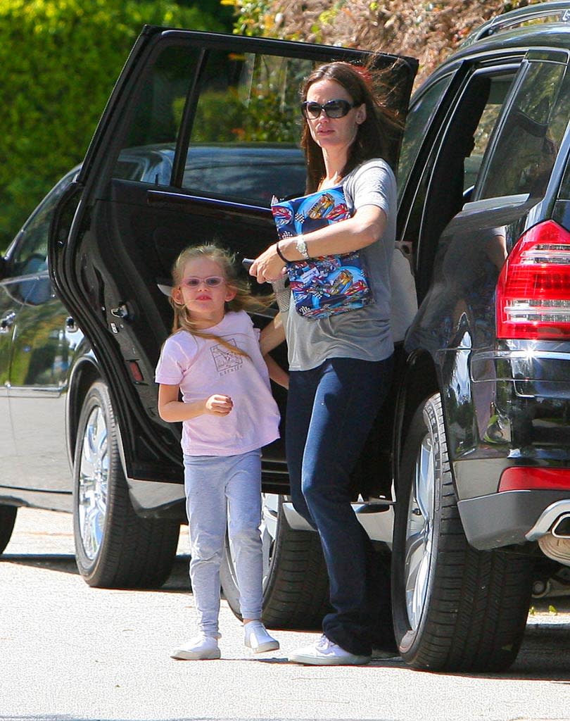 Jennifer Garner Violet Mothers Day