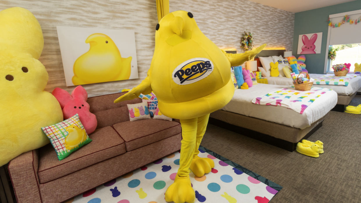 PEEPS and Home2 Suites by Hilton Easton present the "Peeps Sweet Suite" near the brand’s hometown in Bethlehem, Pennsylvania, open just in time for Easter.