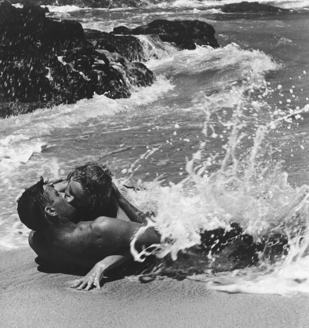 burt lancaster and deborah kerr in from here to eternity