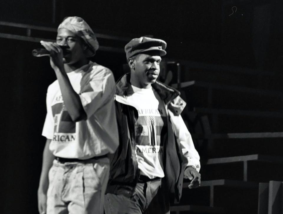 2 Live Crew’s parody of ‘Pretty Woman’ helped define U.S. law around fair use. <a href="https://www.gettyimages.com/detail/news-photo/live-crew-during-1990-mtv-vmas-rehearsal-at-universal-news-photo/111168176?adppopup=true" rel="nofollow noopener" target="_blank" data-ylk="slk:Photo by Jeff Kravitz/FilmMagic, Inc;elm:context_link;itc:0;sec:content-canvas" class="link ">Photo by Jeff Kravitz/FilmMagic, Inc</a>