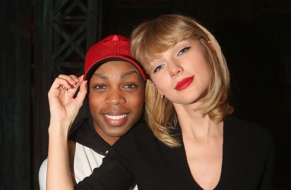 Todrick Hall and Taylor Swift pictured together backstage at "Kinky Boots." (Photo: Bruce Glikas via Getty Images)