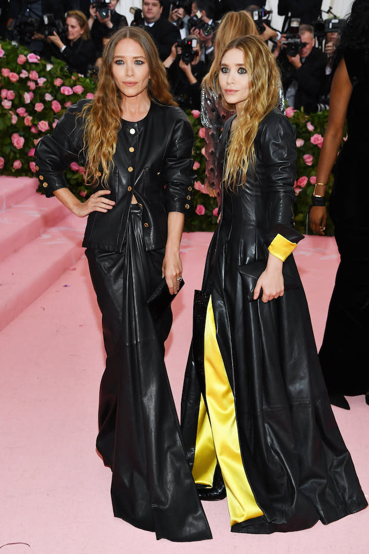 Proving leather works wonders on the pink carpet, fashion's favourite twins wore matching vintage Chanel ensembles at the 2019 Met Gala. <em>[Photo: Getty]</em>