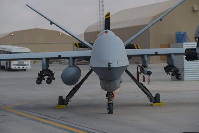 Un dron Reaper de la Fuerza A&#xe9;rea de Estados Unidos en Afganist&#xe1;n en 2018. Estos aviones no tripulados podr&#xed;an convertirse en armas letales aut&#xf3;nomas en el futuro