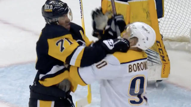 NHL: Malkin viciously cross-checks Borowiecki in the face