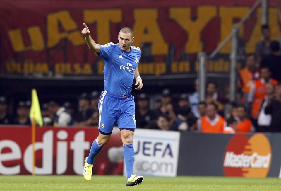 Real Madrid's Karim Benzema celebrates a goal against Galatasaray during their Champions League Group B soccer match at Turk Telekom Arena in Istanbul September 17, 2013. REUTERS/Murad Sezer (TURKEY - Tags: SPORT SOCCER)