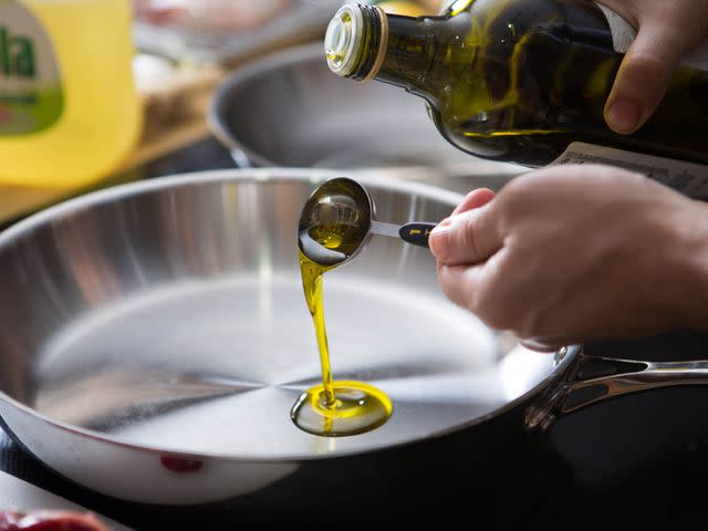 Photographs: Vicky Wasik Olive oil: Is it okay to use for high-heat cooking or not?