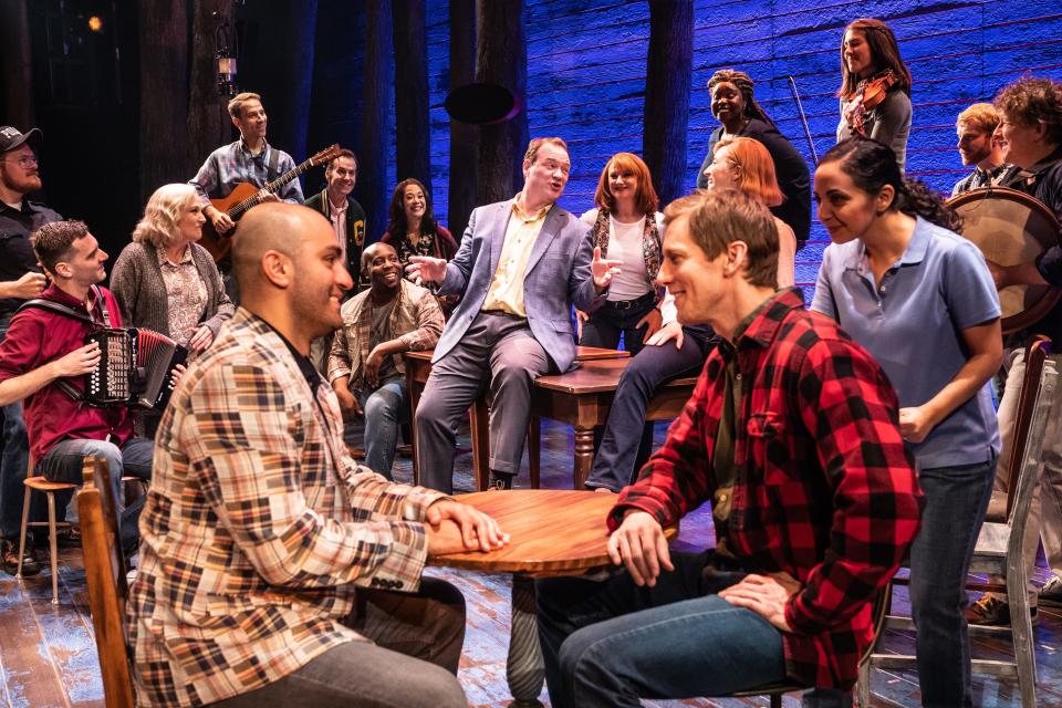 "Come From Away" tells the story of 7,000 airline passengers stranded in Newfoundland on Sept. 11, 2001.